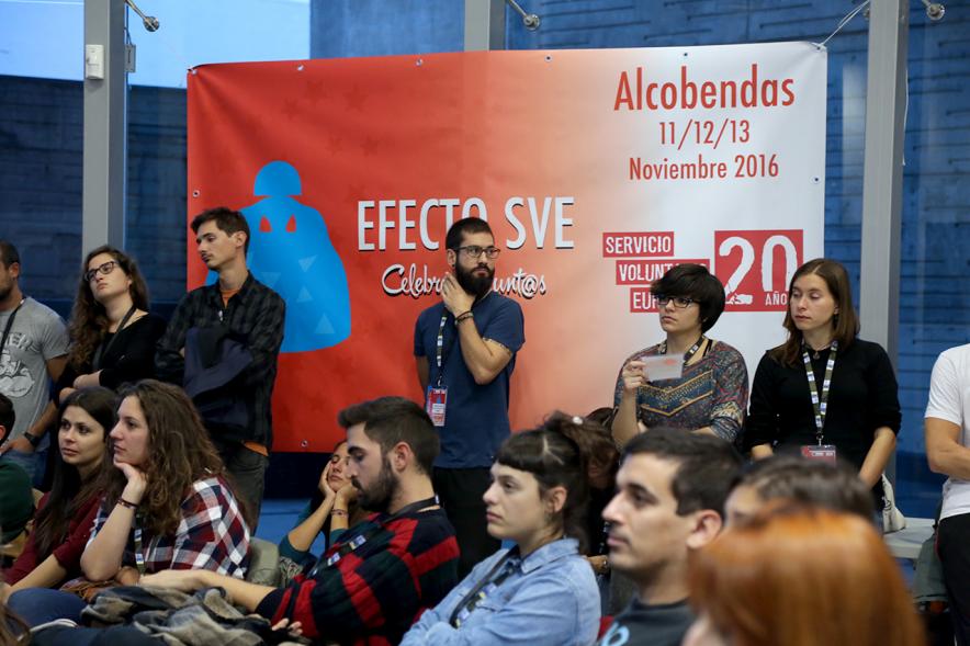 Apertura Evento Anual de Servicio Voluntario Europeo - Imagen de personas asistentes.