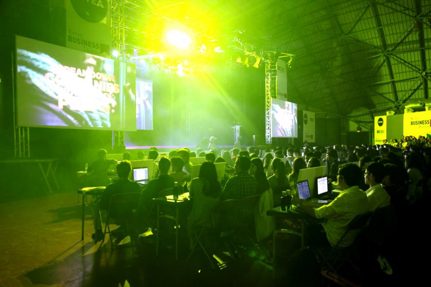 Inauguración Final Nacional Young Business Talents - Imagen del público asistente.
