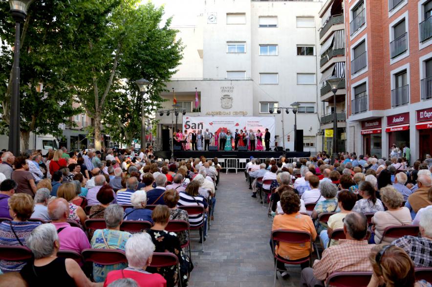 Evento visto desde detrás del público