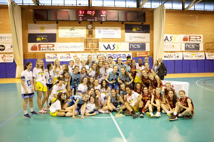 Fase Final Infantil Femenino Preferente de Baloncesto - Posado de todos los equipos.