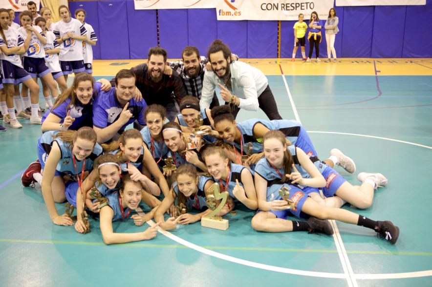 Fase Final Infantil Femenino Preferente de Baloncesto --Imagen de uno de los equipos.