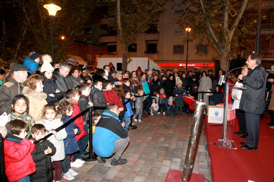 Encendido de Luces de Navidad 2018 - Primer plano del discurso del alcalde al encenderse las luces.