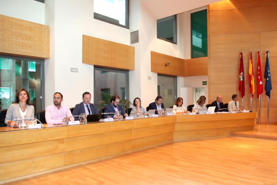 Bancada derecha durante el pleno