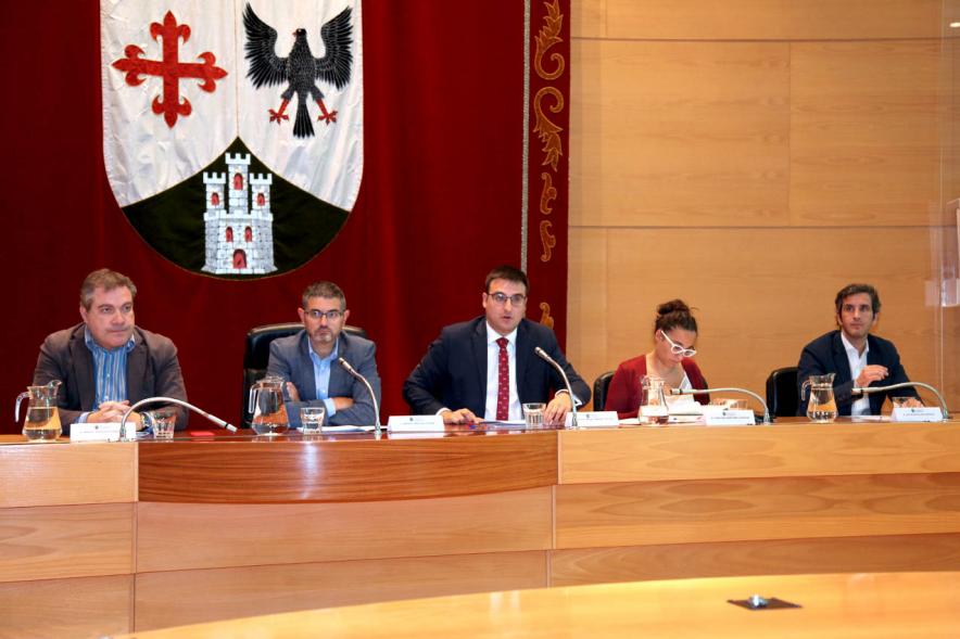 Junta de Gobierno Municipal durante el pleno