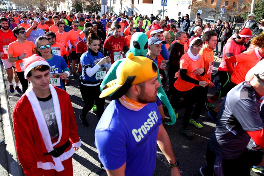 San Silvestre 2018 -  Primer plano de los corredores en  la salida.