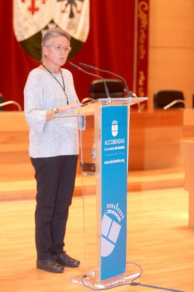 Recepción VALCUDE Alcobendas - Campeones de España - Discurso de una entrenadora del equipo.