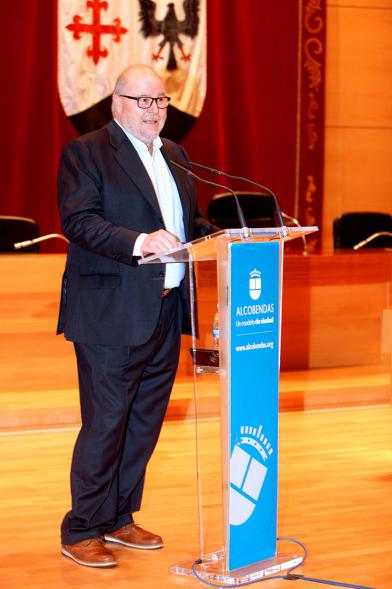 Recepción VALCUDE Alcobendas - Campeones de España - Discurso del presidente del equipo Fernando Laura. 