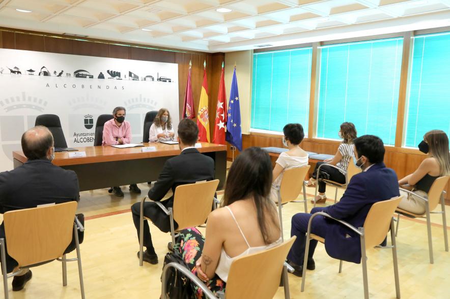Evento visto desde detrás del público