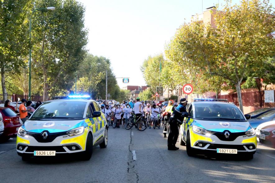 Alumnos y Policía Local