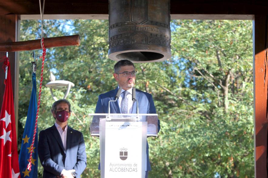  Día Internacional de la Paz - Imagen del alcalde Rafael Sánchez Acera en un momento de su discurso.