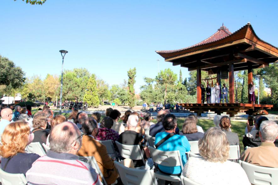 Día Internacional de la Paz - Imagen panorámica de la Pagoda de la Paz, ubicada en el Parque Arroyo de la Vega donde se celebra el Día Internacional de la Paz. 