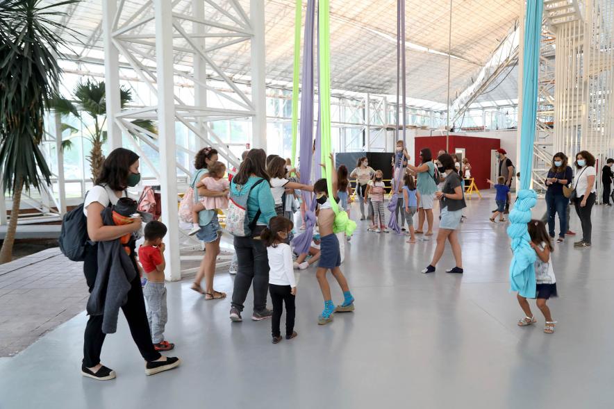  Inauguración de la Escuela de Circo - Imagen de la visita al interior de El Invernadero.