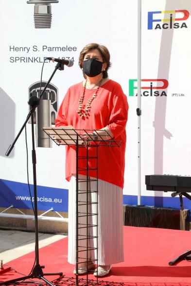 Inauguración Escultura de Sprinkler Pacisa -  Imagen de un momento del discurso de la concejala de cultura Rosario Tamayo.
