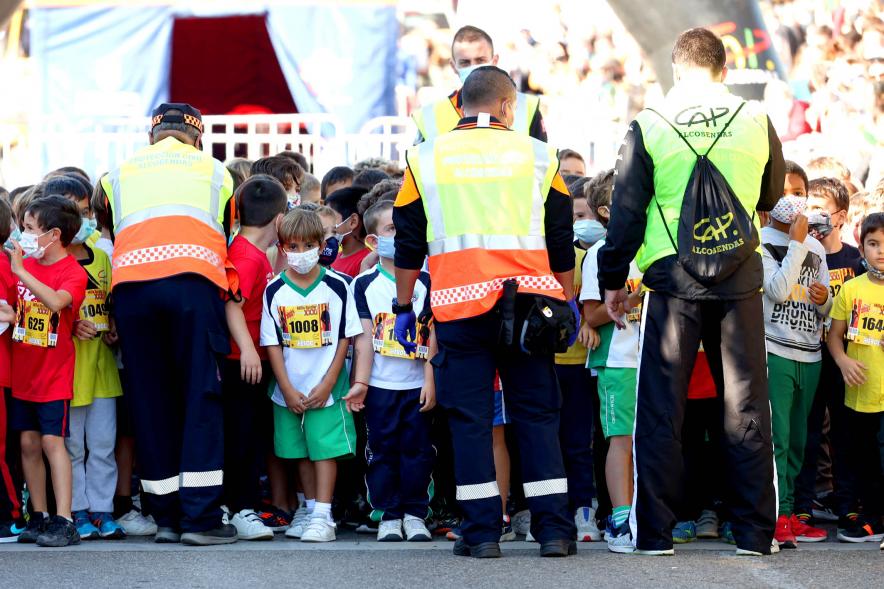 Milla Escolar 2021 - Imagen del momento de la salida de los más pequeños.