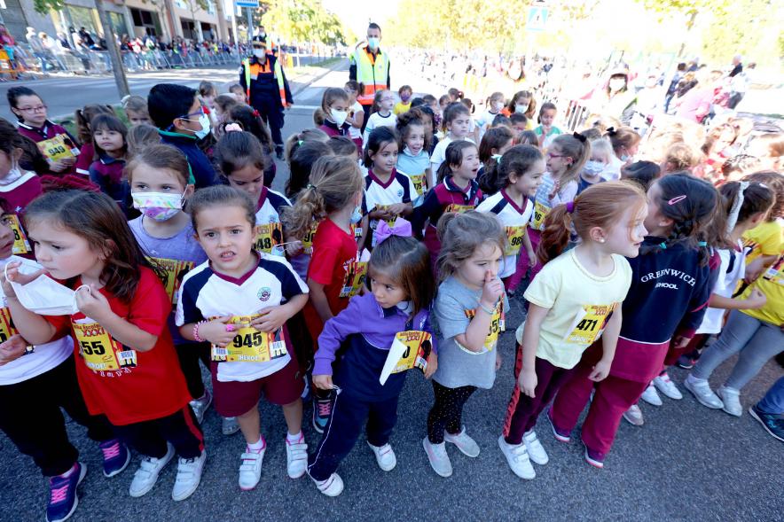 Milla Escolar 2021 - Imagen del momento de la salida de las más pequeñas.
