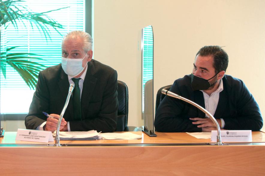 Concejales de VOX durante el pleno