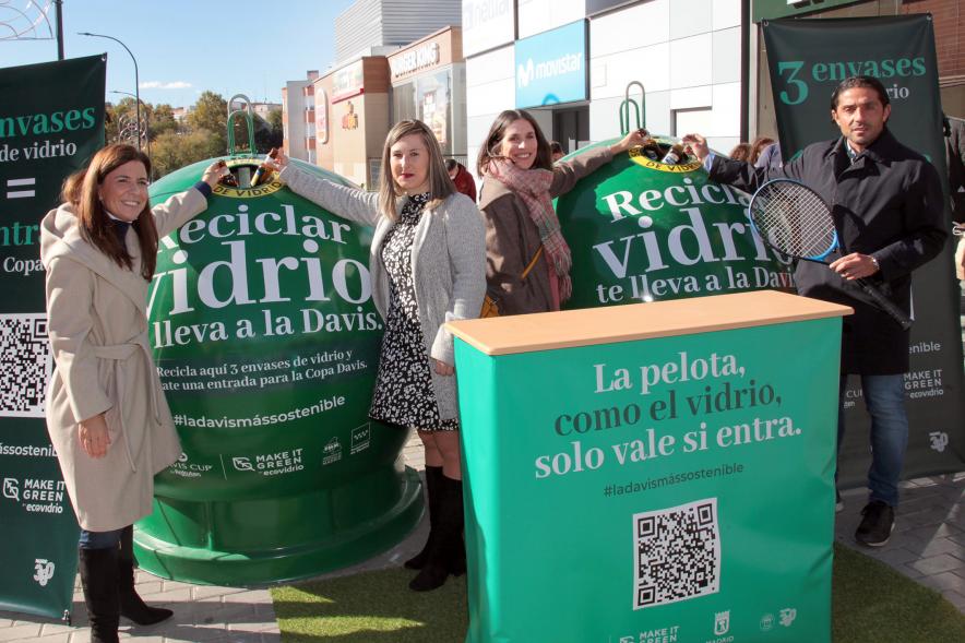 Presentación Campaña EcoVidrio - Copa Davis - Imagen de posado de autoridades.