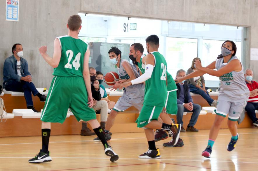   Saque de Honor Baloncesto Valcude - Imagen de un momento del partido de baloncesto.
