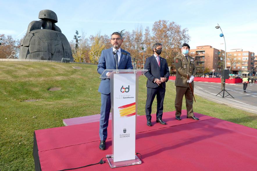 Exalcalde Sánchez Acera durante discurso
