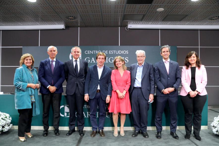 Acto Apertura Actividades Académicas Centro de Estudios Garrigues - Posado de Autoridades
