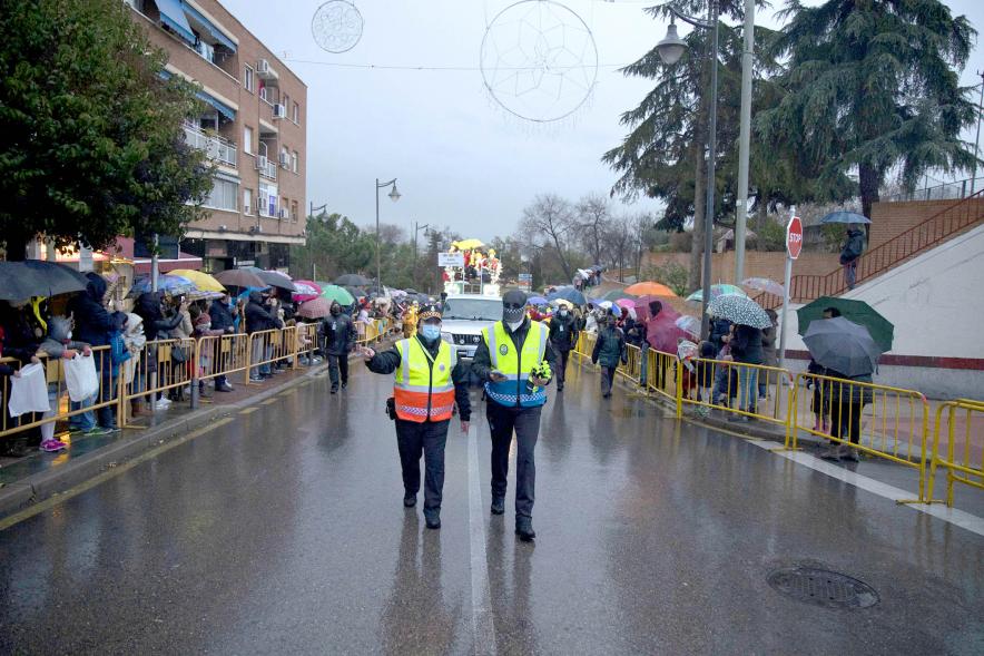 Cabalgata de Reyes 2022 -  Imagen panorámica de la calle donde se celebra la cabalgata.