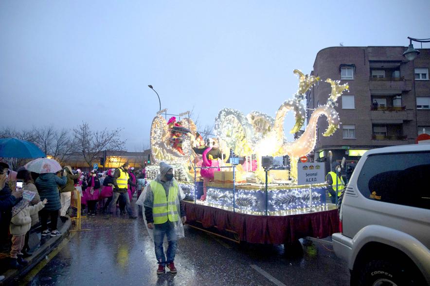 Cabalgata de Reyes 2022 - Imagen de la carroza de Seromal A.C.R.D. que participa en la cabalgata.