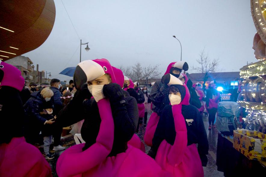 Cabalgata de Reyes 2022 - Imagen de personas disfrazadas que participan en el desfile de la cabalgata.