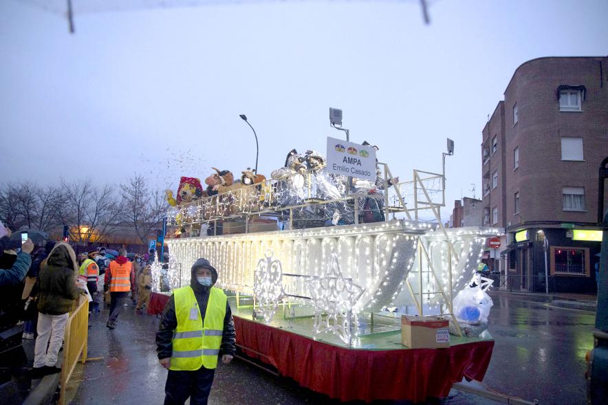 Cabalgata de Reyes 2022 - Imagen de la carroza del AMPA Emilio Casado que participa en la cabalgata.