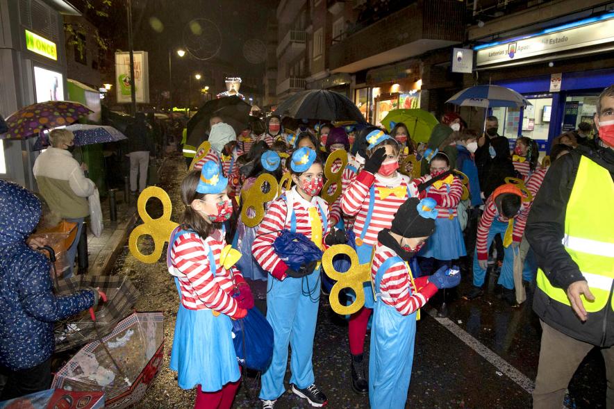 Cabalgata de Reyes 2022 - Imagen de personas disfrazadas que participan en el desfile de la cabalgata.