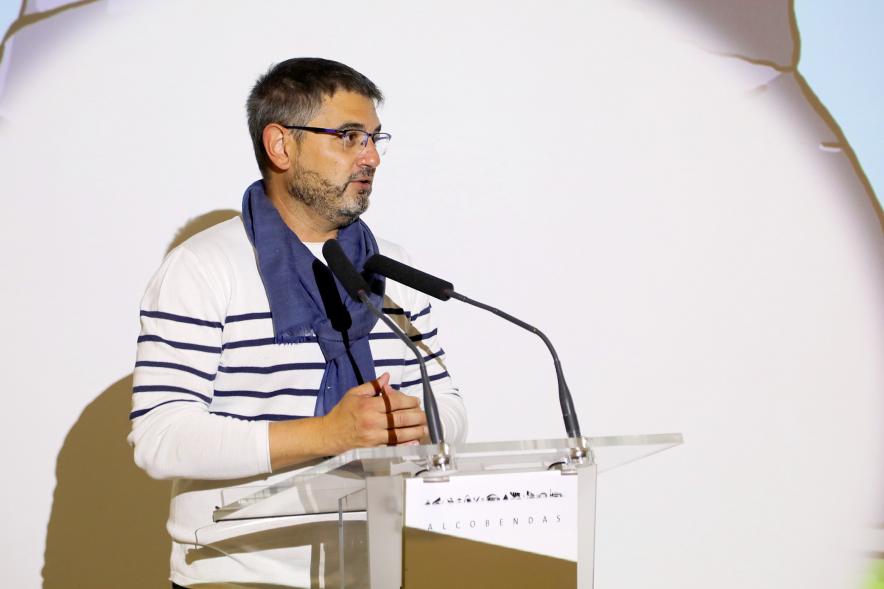 Inauguración Exposición "Miradas Tintinófilas" - Imagen del vicealcalde Rafael Sánchez Acera en un momento de su intervención.