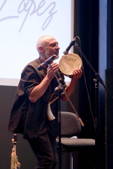 Presentación Premio Novela Corta Bachiller Alonso López - Imagen de la actuación musical.