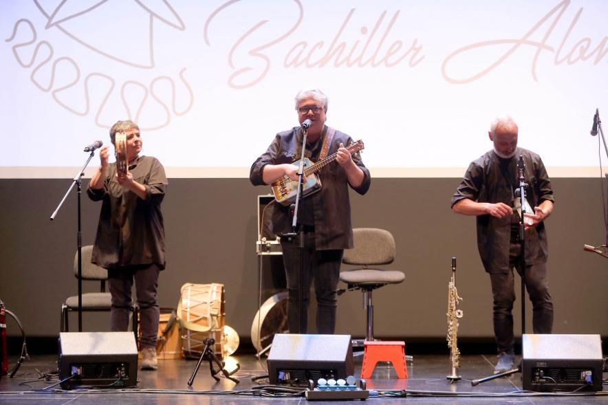 Presentación Premio Novela Corta Bachiller Alonso López - Imagen de la actuación musical.