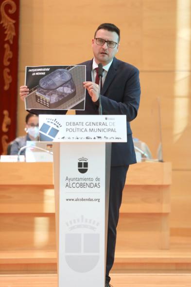 Concejal no adscrito Arranz Molins durante su ponencia