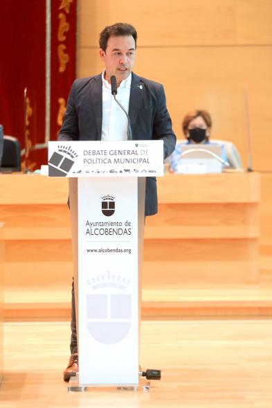 Concejal por Ciudadanos Roberto Fraile durante su ponencia