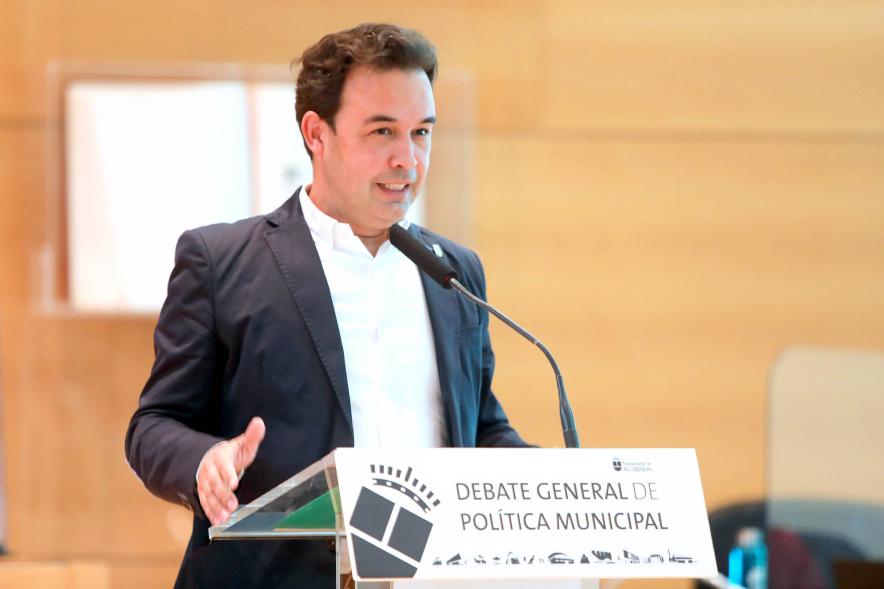 Concejal por Ciudadanos Roberto Fraile durante su ponencia