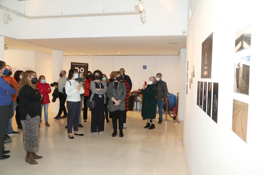 Público en la exposición