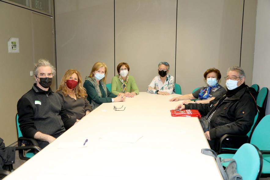  Bienvenida a la Nueva Directiva de Adilas - Imagen de la nueva directiva de ADILAS - Asociación de Personas con Discapacidad Intelectual Límite de Alcobendas y San Sebastián de los Reyes siendo recibida en el ayuntamiento de Alcobendas.