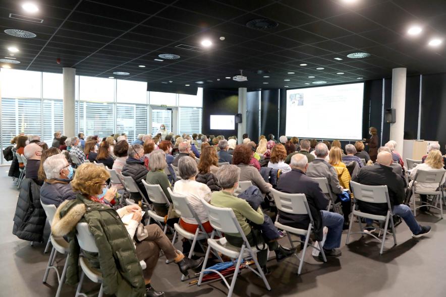  Miércoles en Abierto - Charla de Margarita del Val - Imagen panorámica del lugar donde se celebra la charla, el espacio Miguel Delibes.
