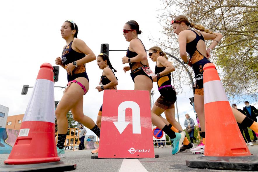  Campeonato de España de Duatlón - Imagen de un momento de la carrera a pie femenina.