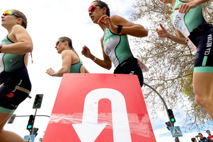 Campeonato de España de Duatlón - Imagen de un momento de la carrera a pie femenina.