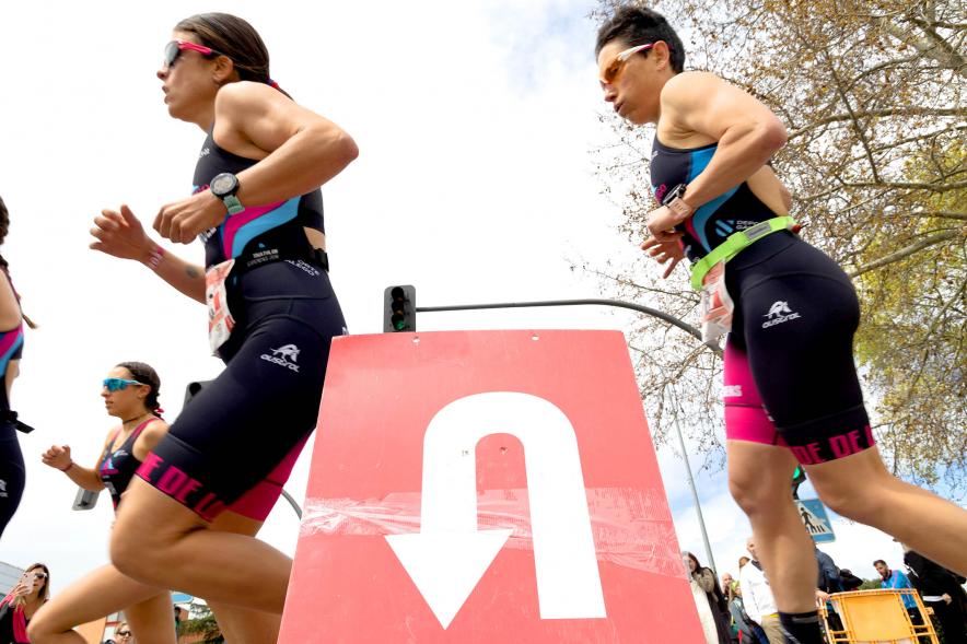 Campeonato de España de Duatlón - Imagen de un momento de la carrera a pie femenina.