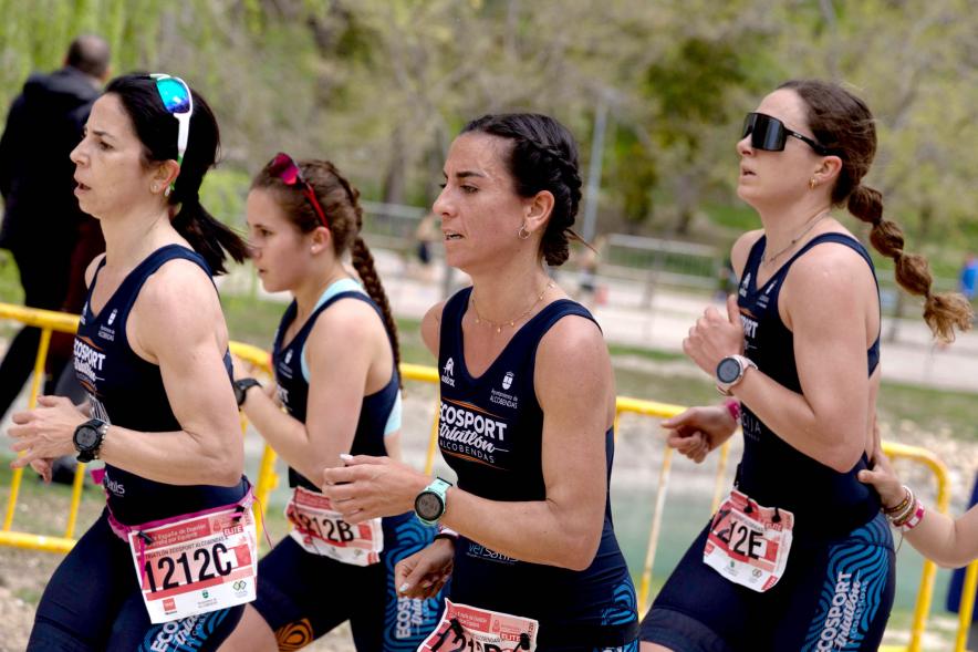 Campeonato de España de Duatlón - Imagen de un momento de la carrera a pie femenina.