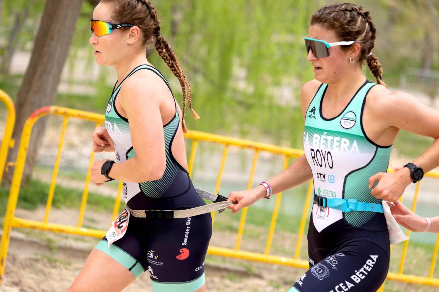 Campeonato de España de Duatlón - Imagen de un momento de la carrera a pie femenina.