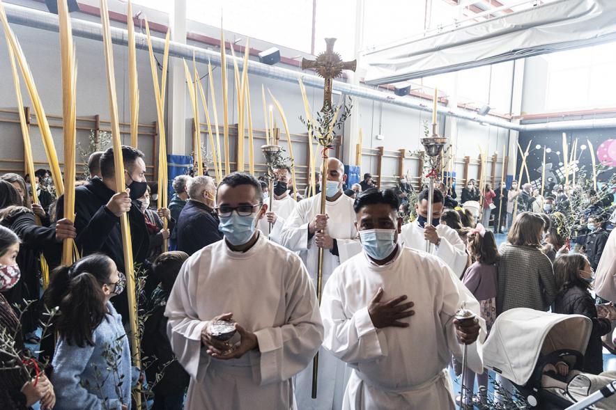 Semana Santa 2022 - Domingo de Ramos - Imagen del principio de la procesión.