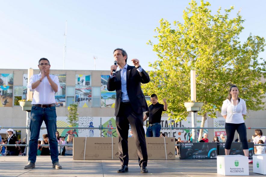 Fiesta del Deporte 2022- Primer plano del  discurso acalde Retolaza.