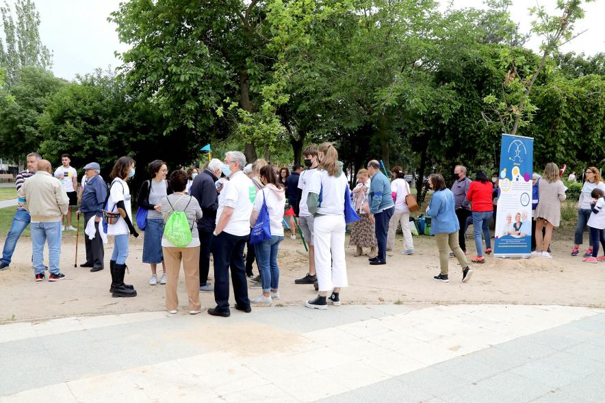 Semana del Mayor 2022 - Gymkana Intergeneracional - Panorámica del grupo de participantes en la Gymkana.