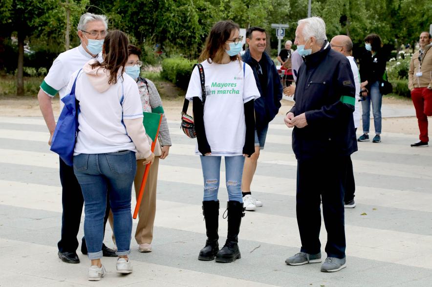 Semana del Mayor 2022 - Gymkana Intergeneracional -  Imagen del  grupo de participantes.