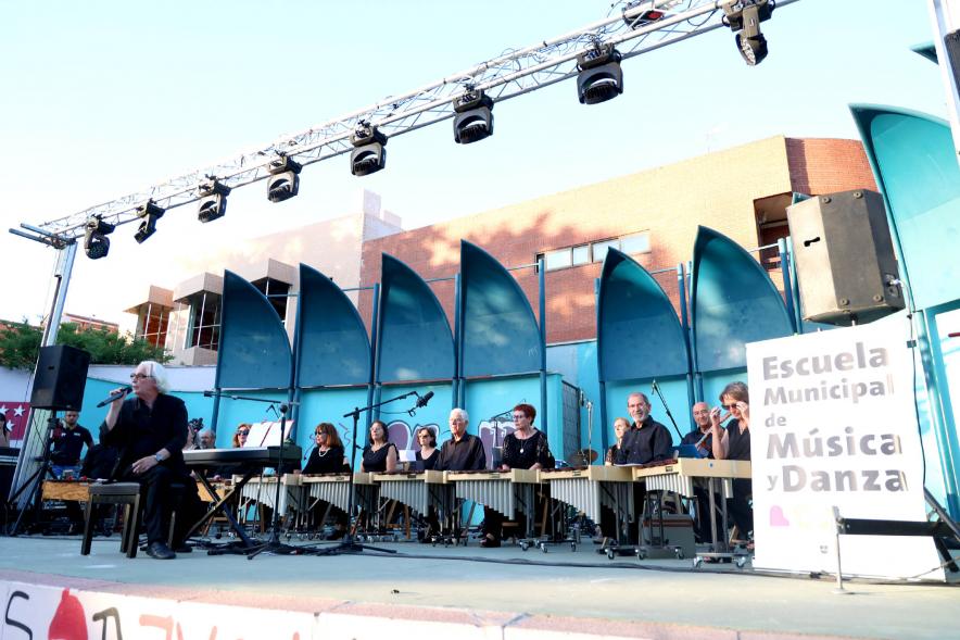 La Música Conquista la Calle 2022- Concierto en el Parque de la Comunidad de Madrid - Imagen global de la orquesta.