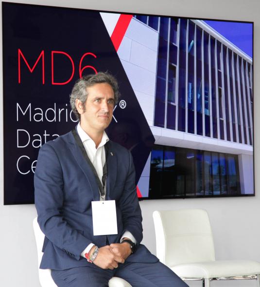 Inauguración del Nuevo Centro de Datos de Equinix -MD6 - Primer plano del alcalde Aitor Retolaza.