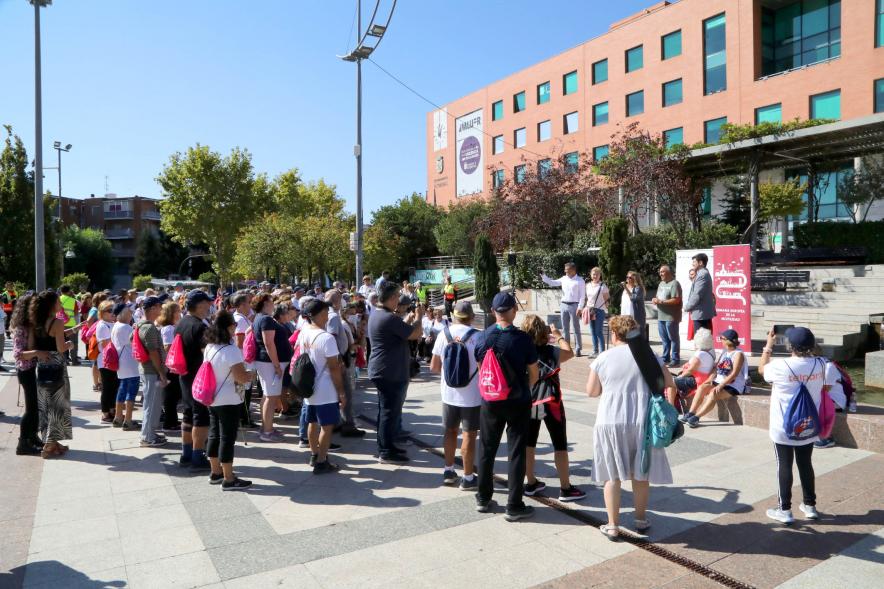   Marcha de Mayores 2022 - Presentación de la marcha en la explanada del ayuntamiento.